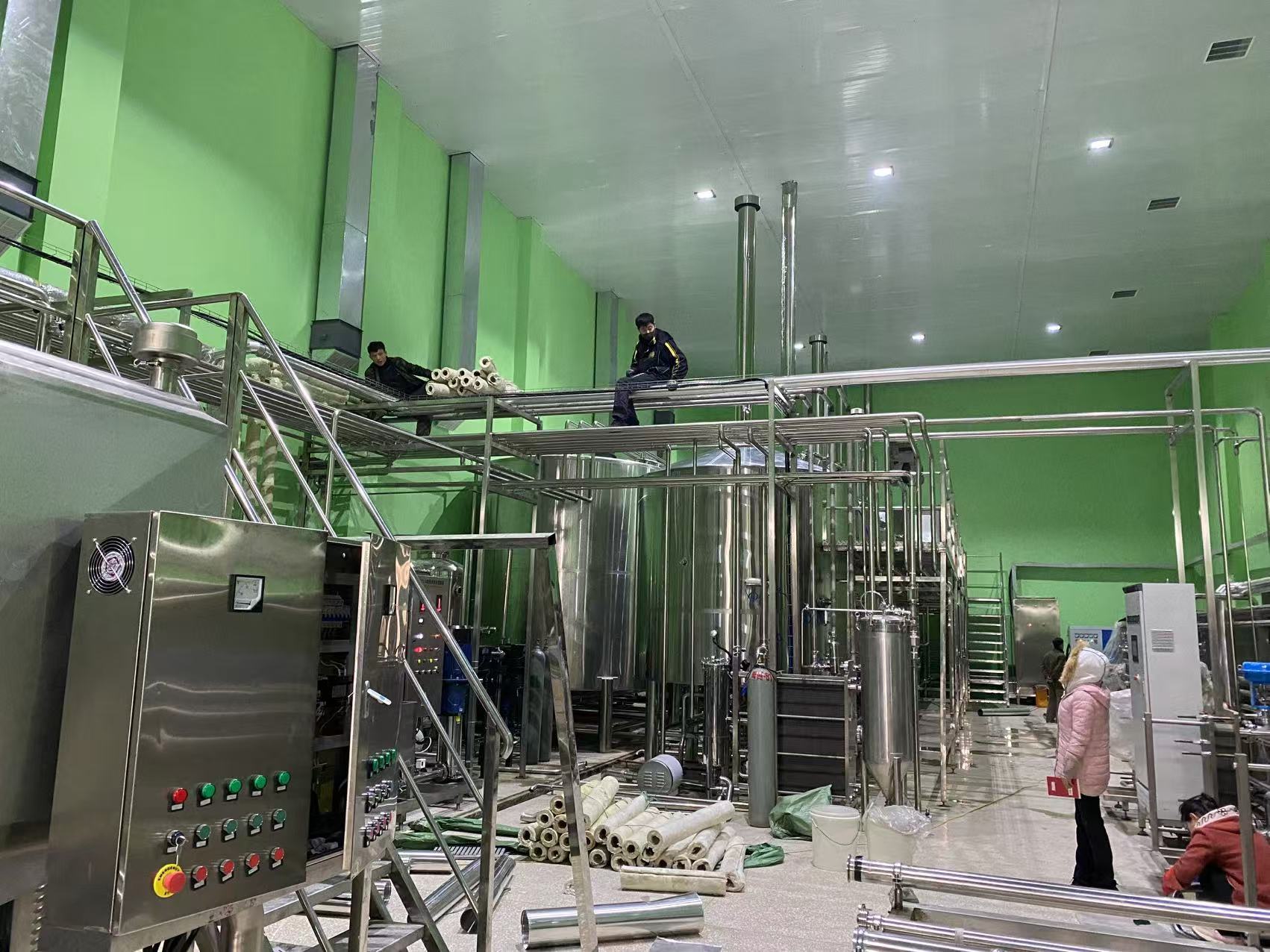 兴隆精酿啤酒设备厂—精酿啤酒设备制造:传承工艺与创新科技的交融